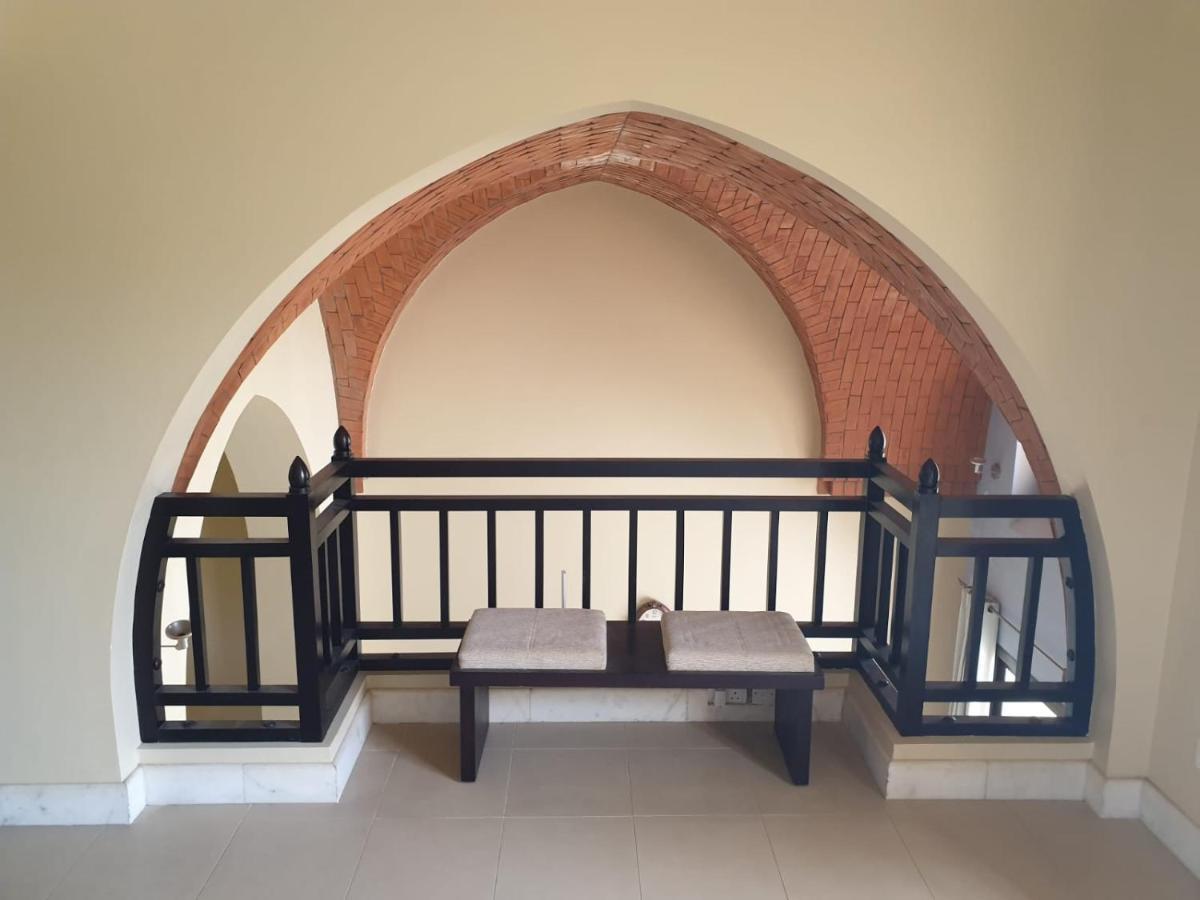 Peaceful Private Villa At Five Star Beach Resort Rász el-Haima Kültér fotó